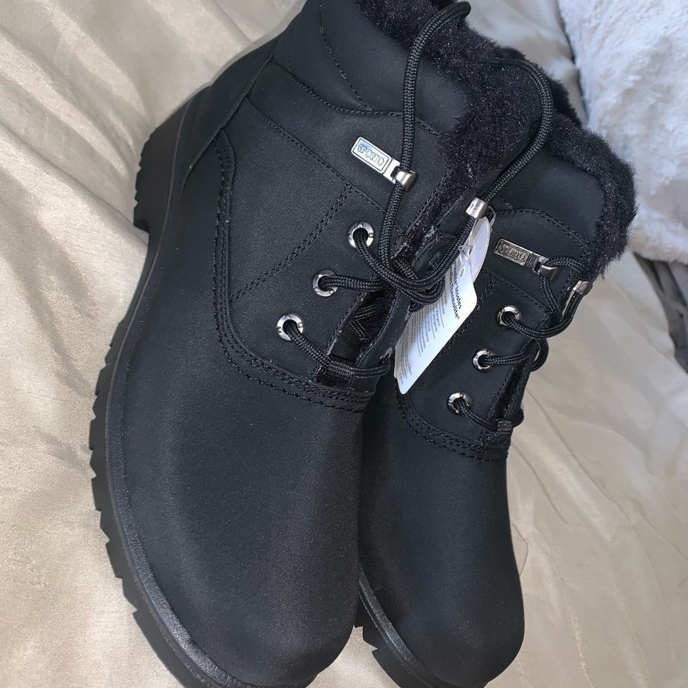 BRAND NEW FURRY WINTER BOOTIES